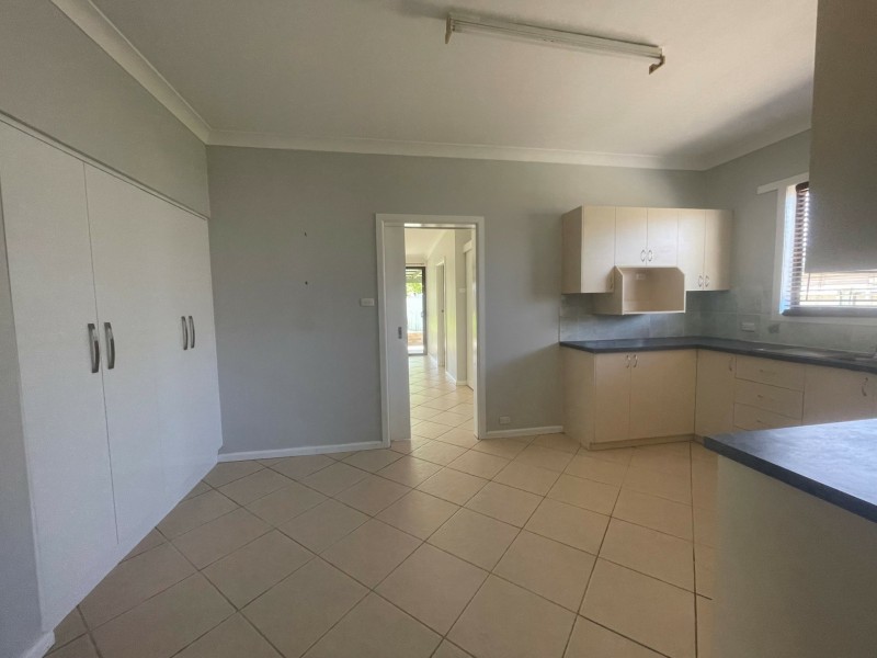 172 Belmore Street, Tamworth NSW 2340