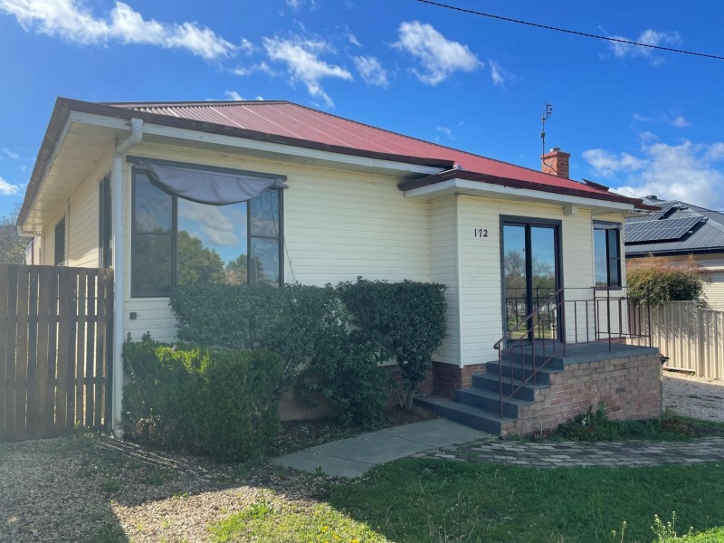 172 Belmore Street, Tamworth NSW 2340