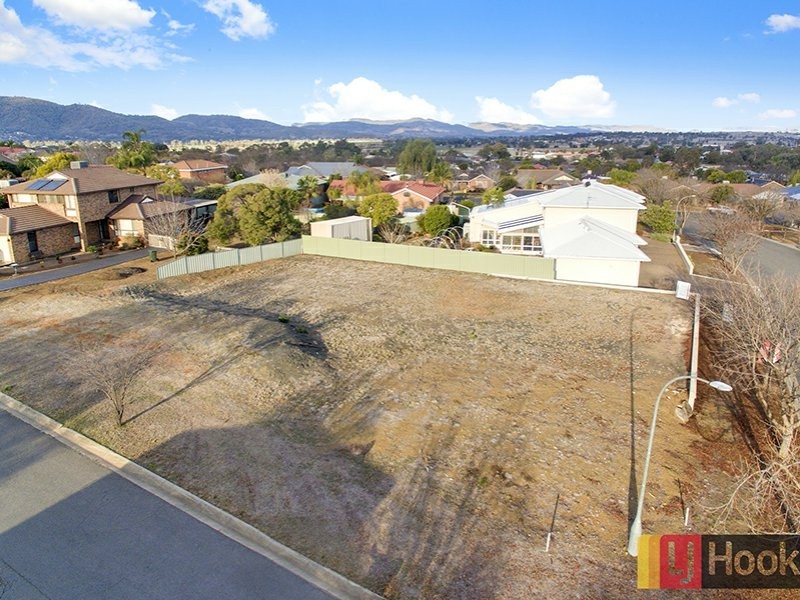 6 Overlanders Way, Tamworth NSW 2340