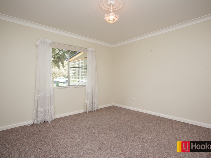 5 Holroyd Street, Tamworth NSW 2340