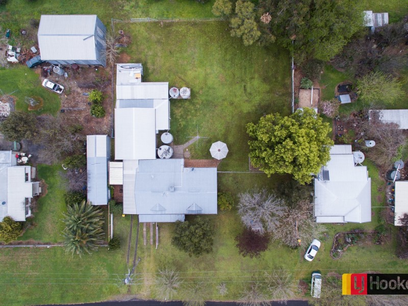 5 Holroyd Street, Tamworth NSW 2340