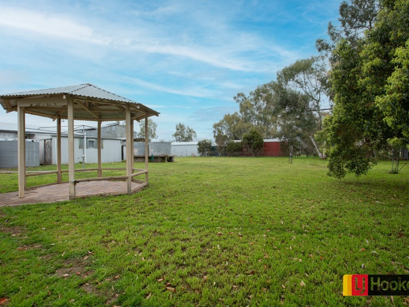 5 Holroyd Street, Tamworth NSW 2340