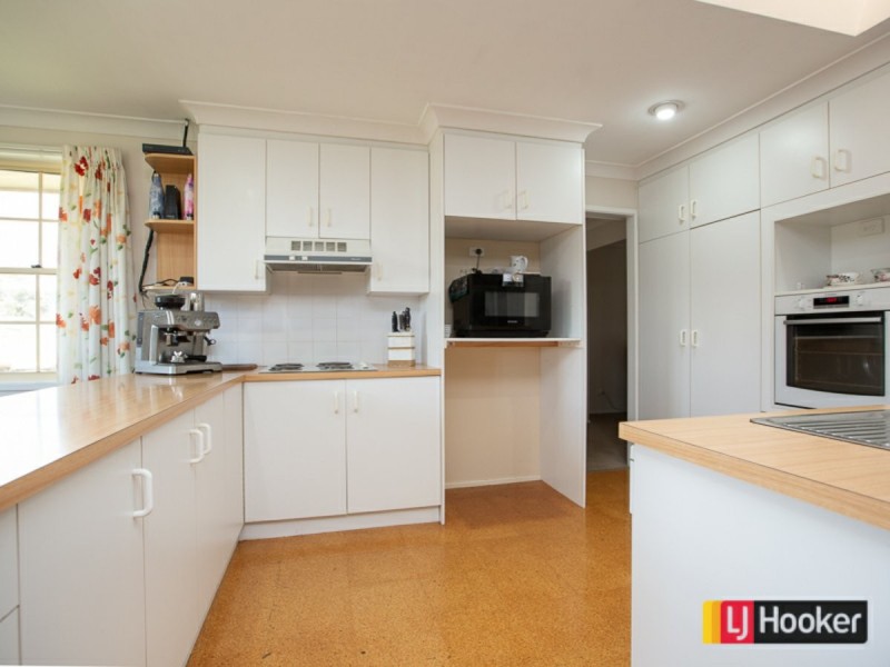 6 Paton Street, South Tamworth NSW 2340