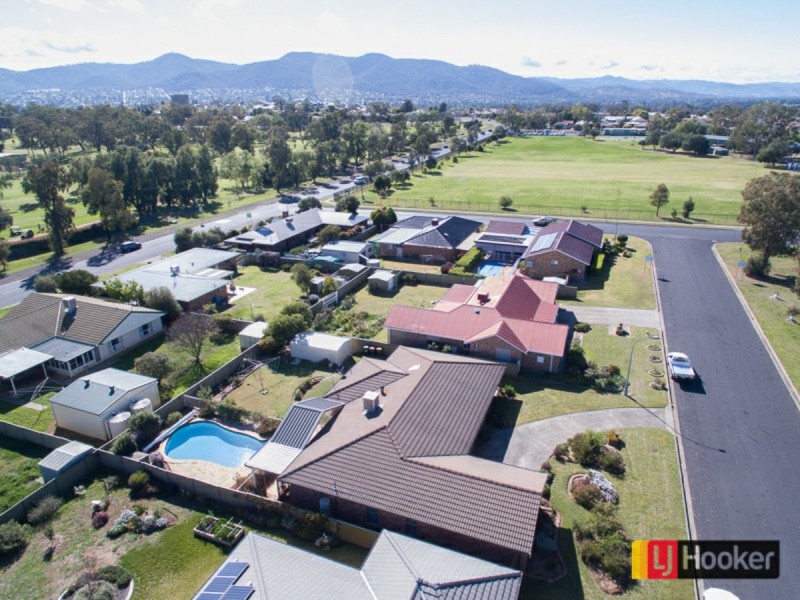 6 Paton Street, South Tamworth NSW 2340