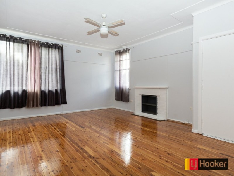 17 Susanne Street, South Tamworth NSW 2340