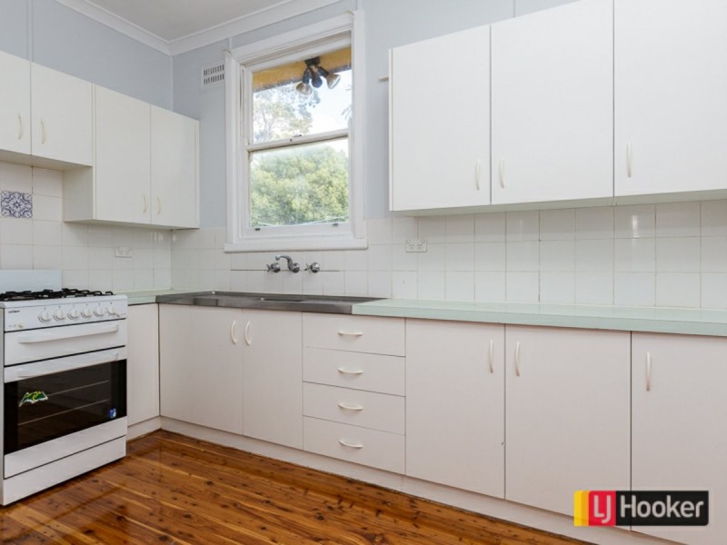 17 Susanne Street, South Tamworth NSW 2340