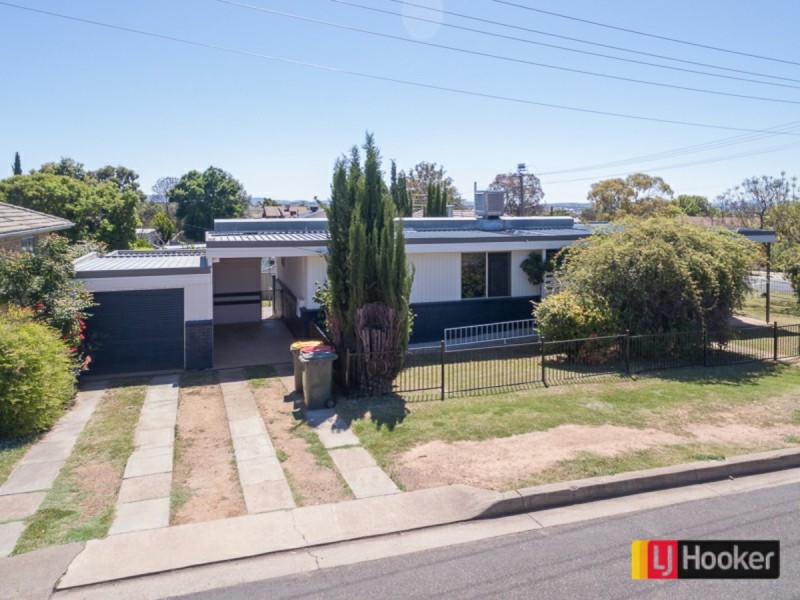 87 Hillvue Road, Hillvue NSW 2340