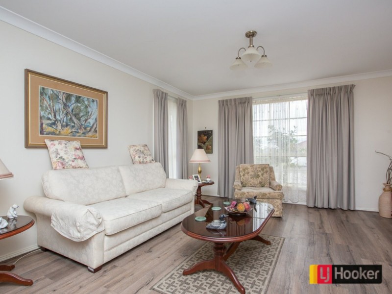 39 Warwick Road, Hillvue NSW 2340