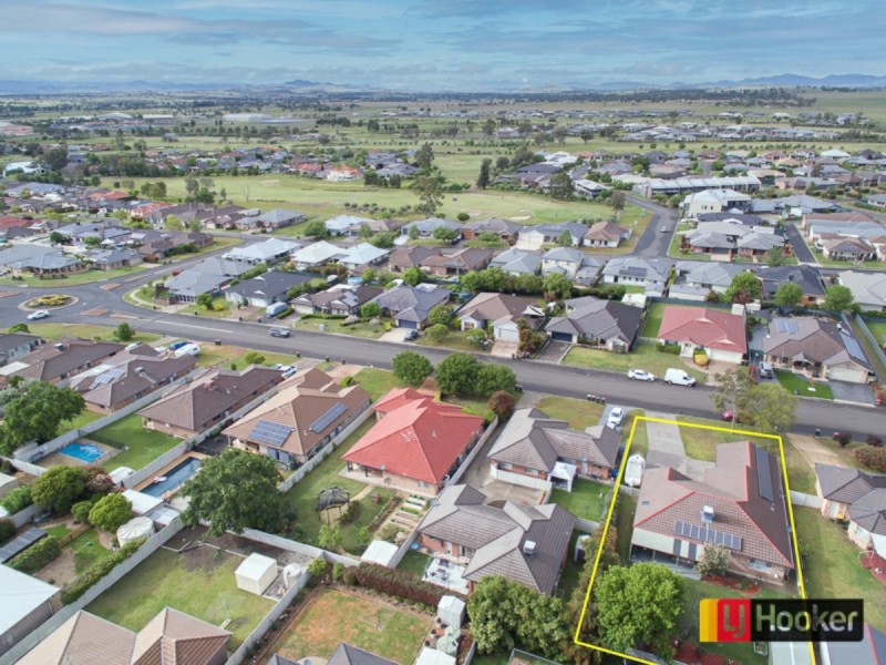 39 Warwick Road, Hillvue NSW 2340