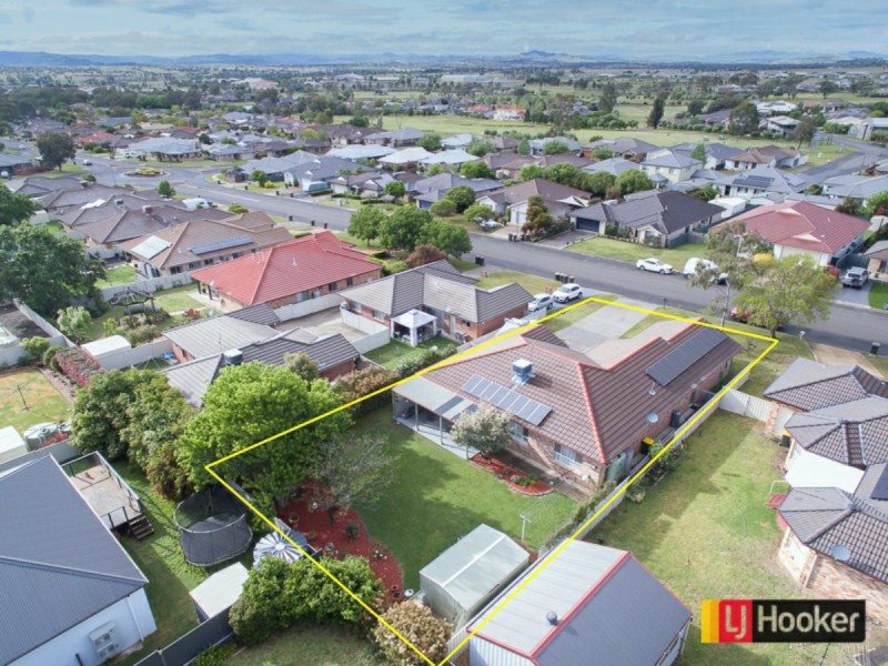 39 Warwick Road, Hillvue NSW 2340