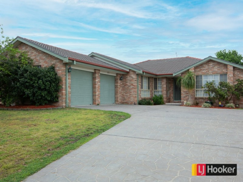 39 Warwick Road, Hillvue NSW 2340