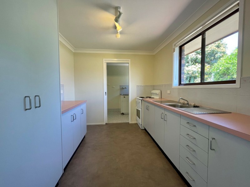 49 Carole Drive, Kootingal NSW 2352