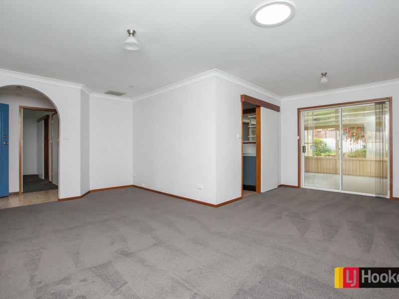 14 Glengarvin, Oxley Vale NSW 2340