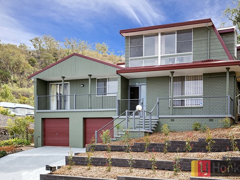 10 Dekalb Street, Tamworth NSW 2340