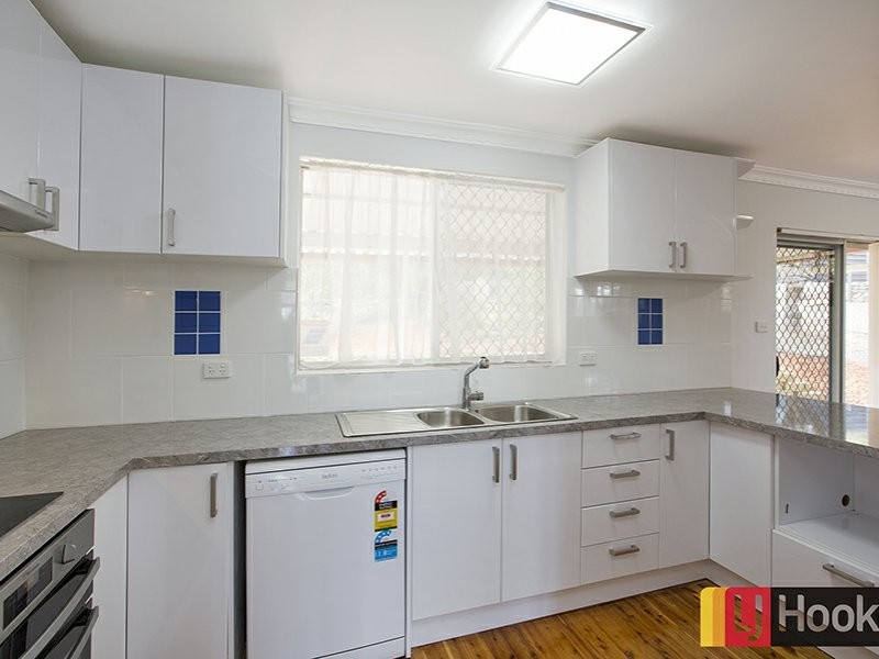 10 Dekalb Street, Tamworth NSW 2340