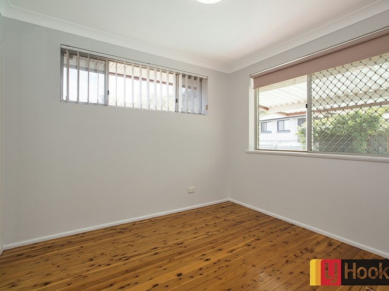 10 Dekalb Street, Tamworth NSW 2340