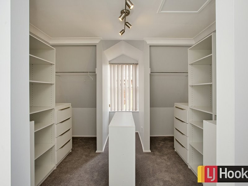 10 Dekalb Street, Tamworth NSW 2340