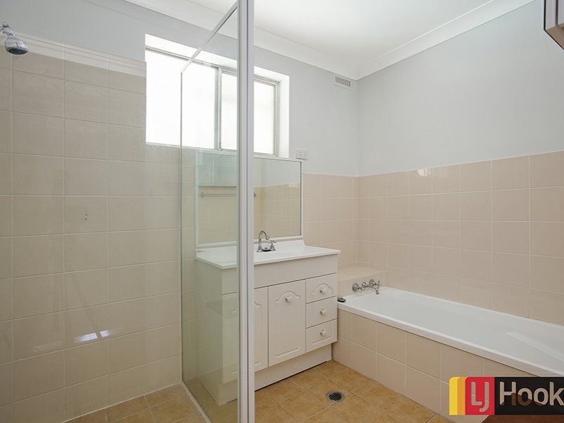 10 Dekalb Street, Tamworth NSW 2340
