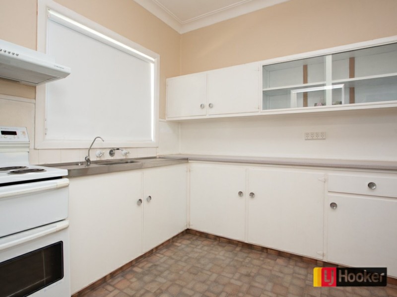 5 Warren Street, Tamworth NSW 2340