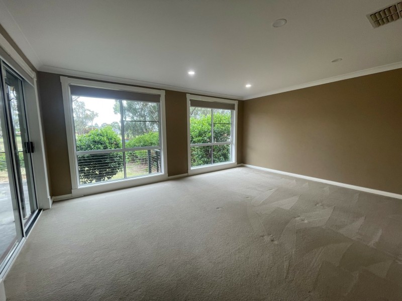 2 Matilda Place, Hillvue NSW 2340