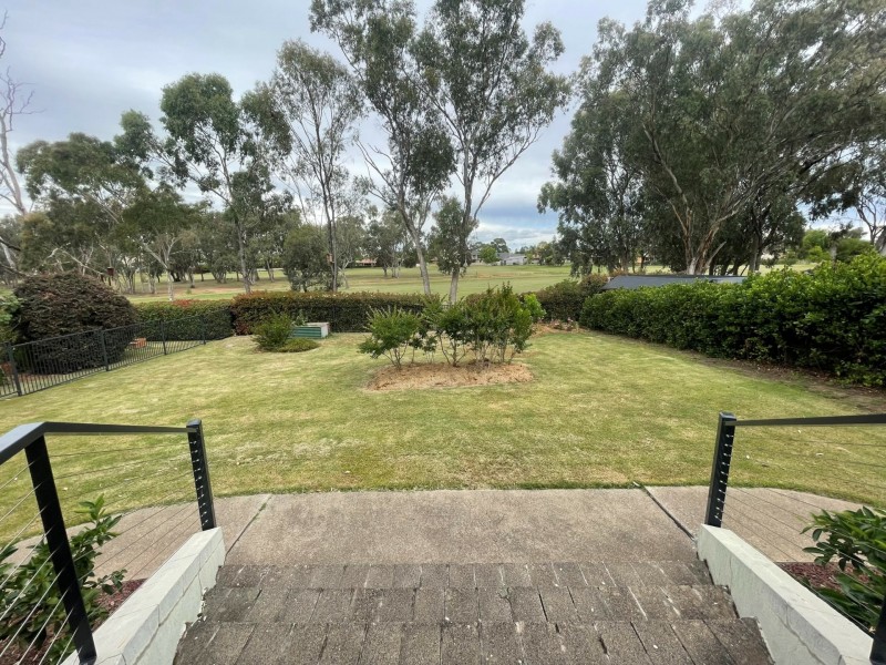 2 Matilda Place, Hillvue NSW 2340