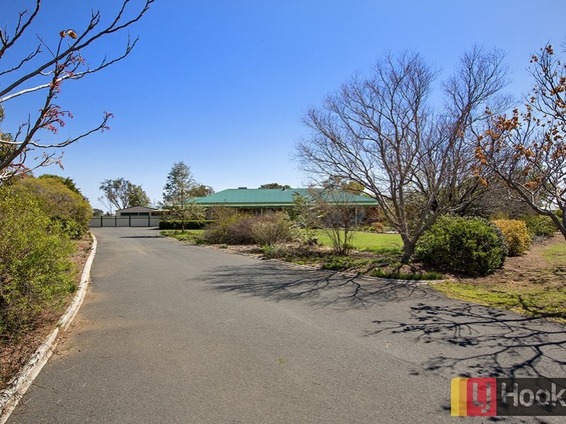 5 Cameron Ave, Tamworth NSW 2340