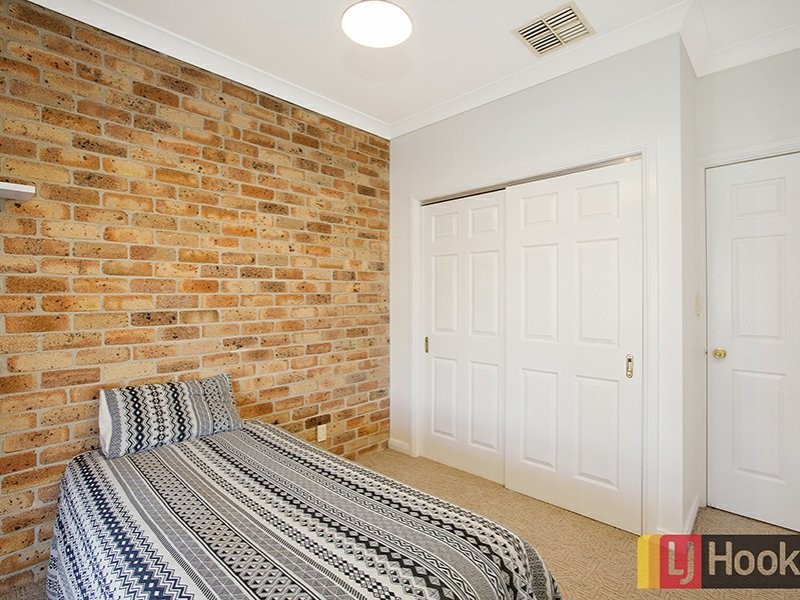 5 Cameron Ave, Tamworth NSW 2340