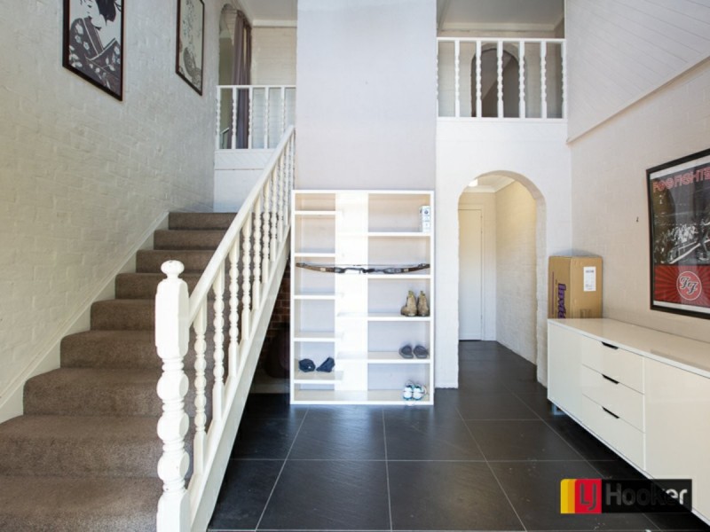 18 Amaroo Road, Hillvue NSW 2340