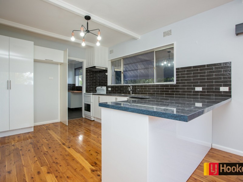 87 Hillvue Road, Hillvue NSW 2340