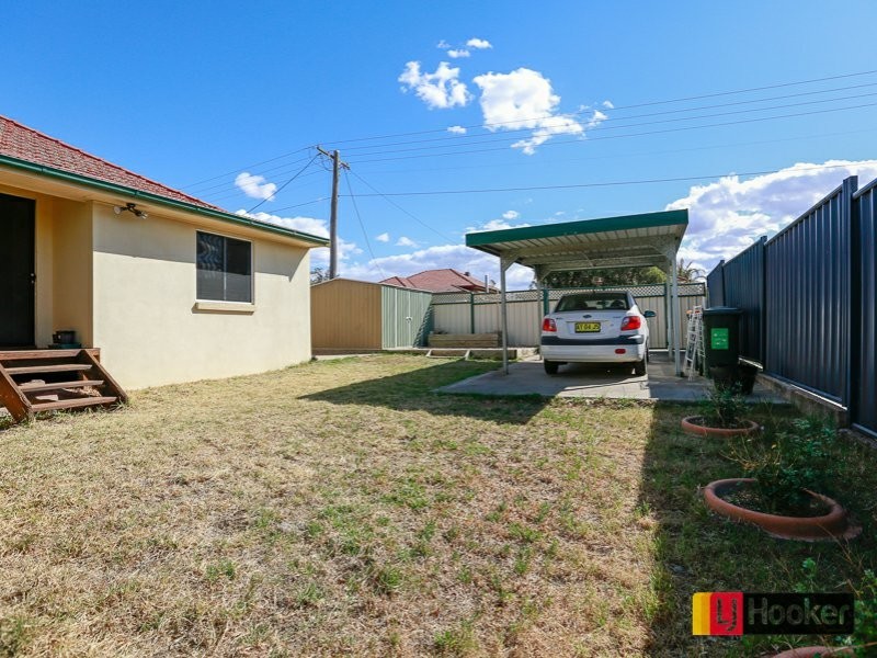 51 Gipps Street, Tamworth NSW 2340