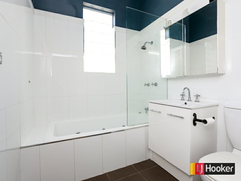 51 Gipps Street, Tamworth NSW 2340