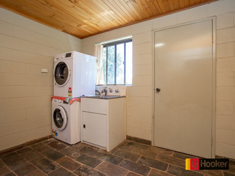 18 Robey Street, Kootingal NSW 2352