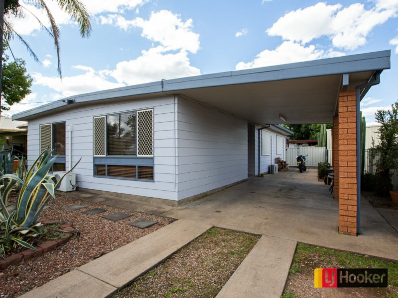 2a Bruce Street, Tamworth NSW 2340
