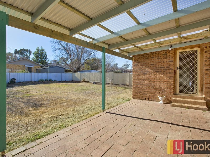 25 Fisher Road, Oxley Vale NSW 2340