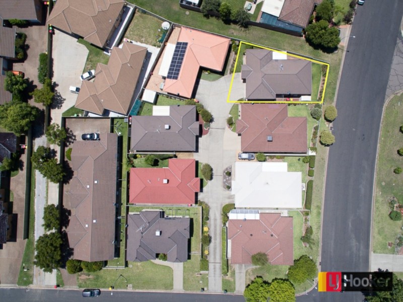31 Illoura Street, Hillvue NSW 2340