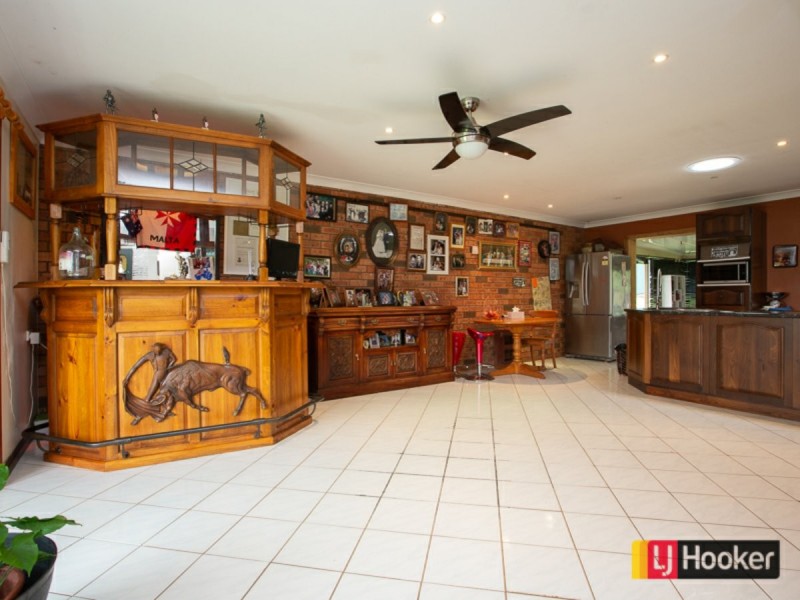 11 Joshua Place, Moore Creek NSW 2340
