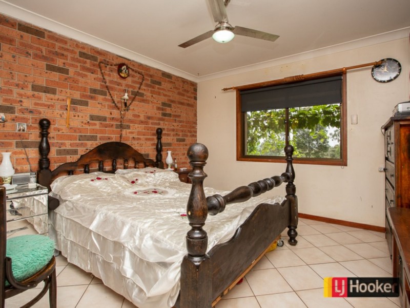11 Joshua Place, Moore Creek NSW 2340