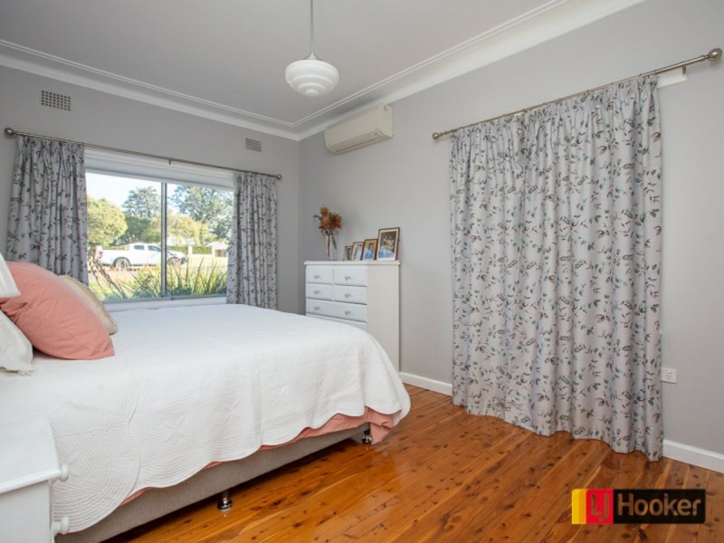 42 Parry Street, West Tamworth NSW 2340