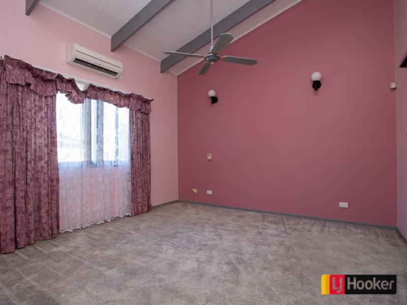 6 Wallamoul Street, Oxley Vale NSW 2340