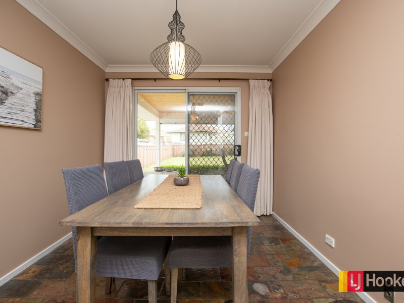 8 Robey Street, Kootingal NSW 2352
