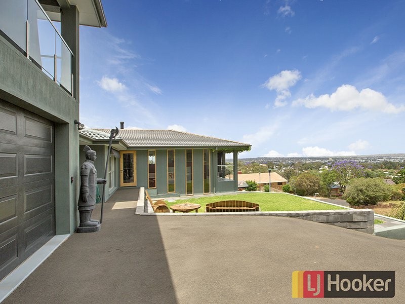 14 Dekalb Street, Tamworth NSW 2340