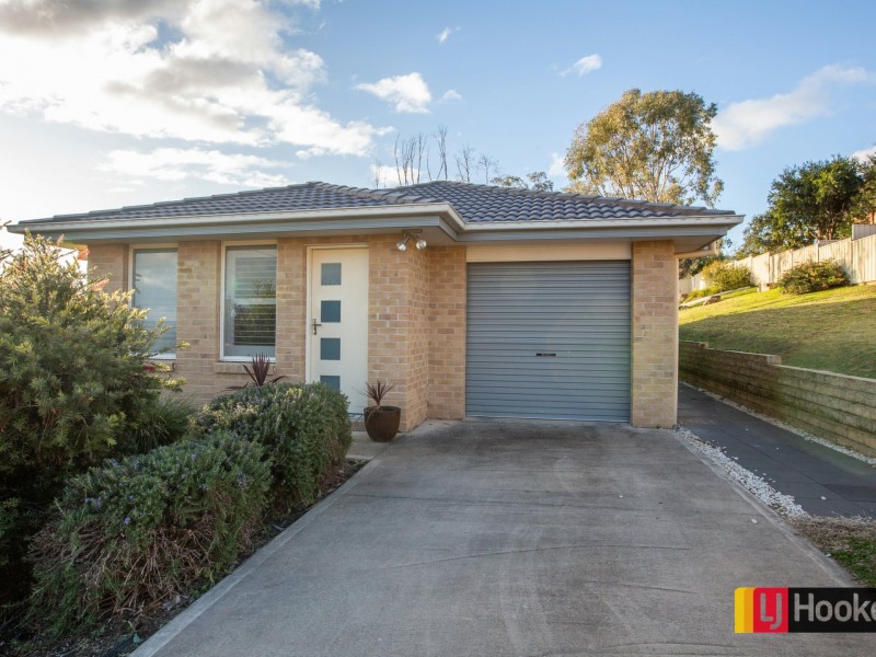 3 Grevillea Place, Oxley Vale NSW 2340