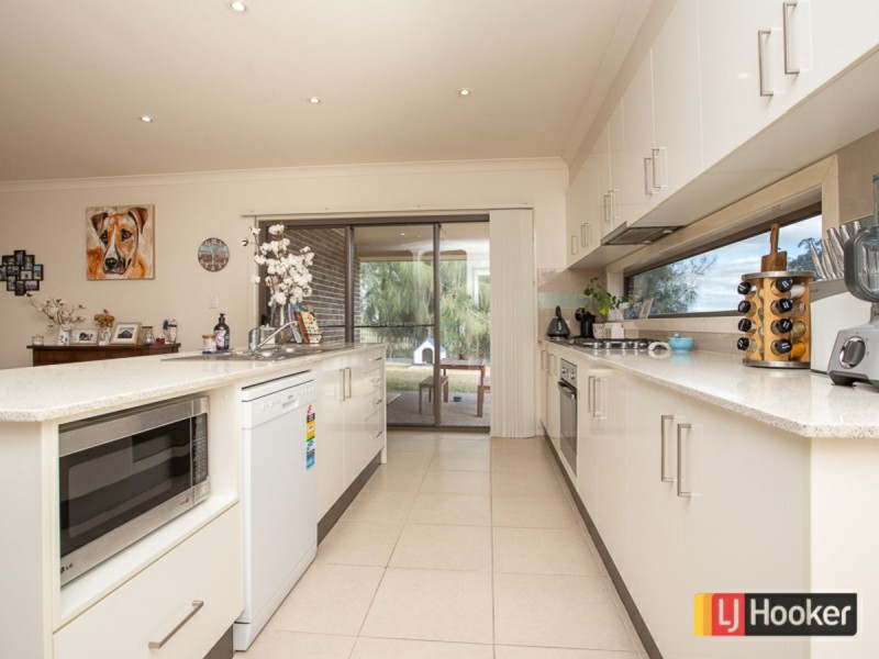 12 Mountain Gum Road, Calala NSW 2340