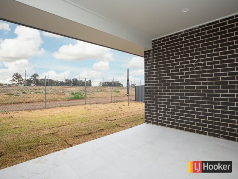 38 Gordon Street, Calala NSW 2340