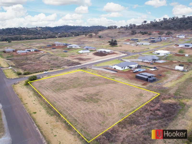 2 Baileyana Close, Moore Creek NSW 2340