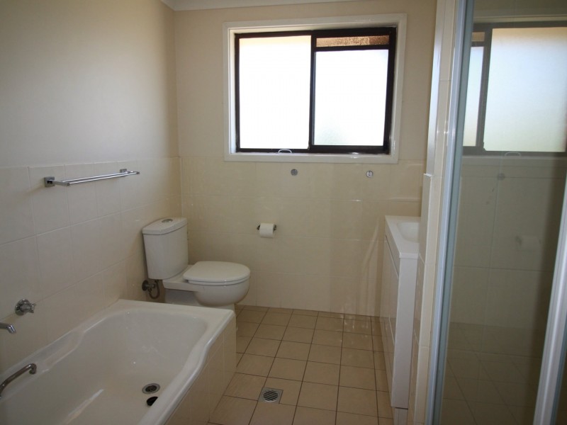 12 Arinya Street, Tamworth NSW 2340