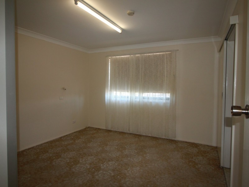 12 Arinya Street, Tamworth NSW 2340