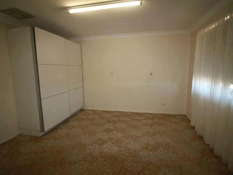 12 Arinya Street, Tamworth NSW 2340