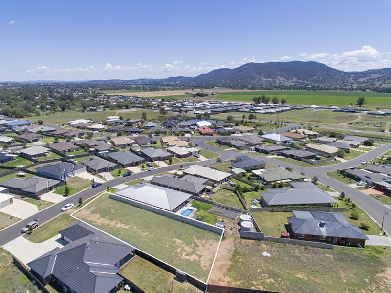 9 Magpie Drive, Calala NSW 2340