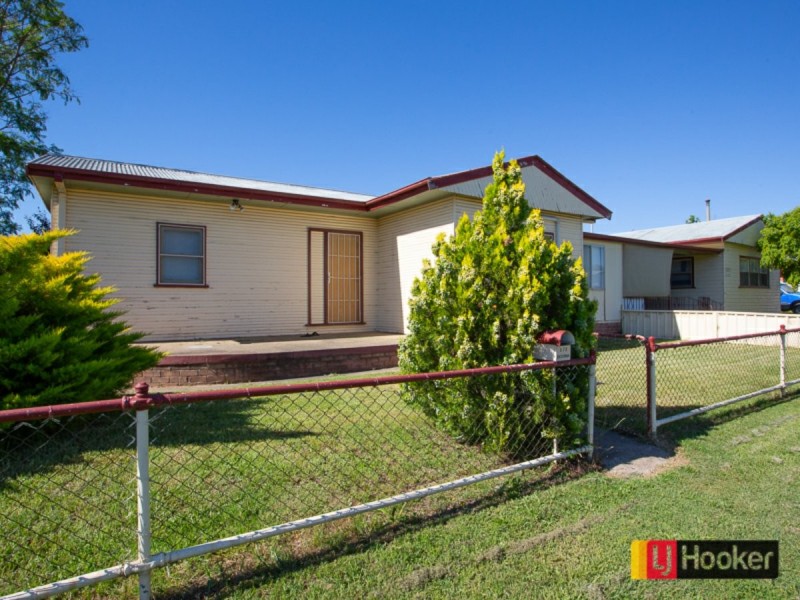 Unit 1/2 Begonia Street, South Tamworth NSW 2340